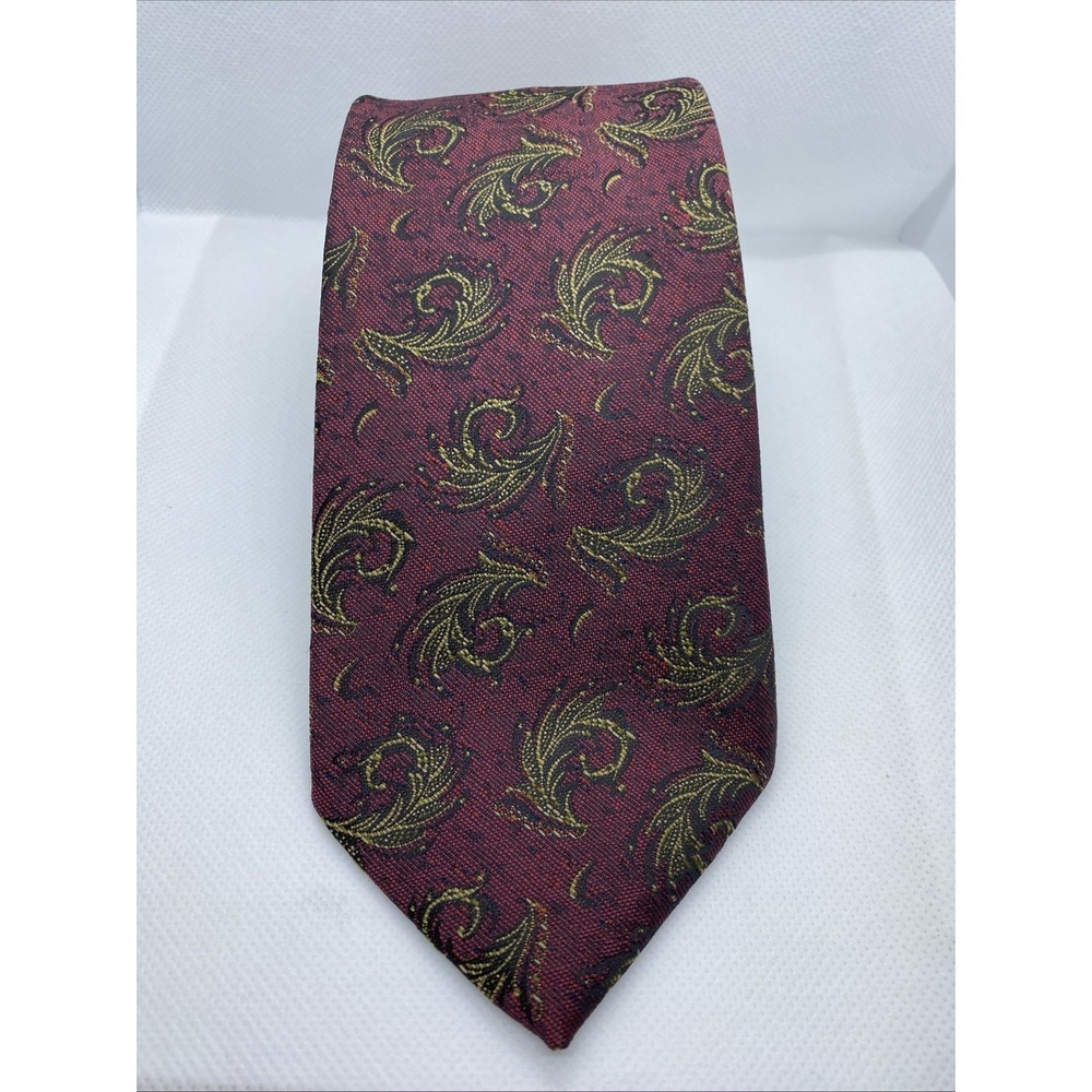 Men's Vintage Wembly Necktie Burgundy And Gold Paisley Print Retro 80s 90s Style